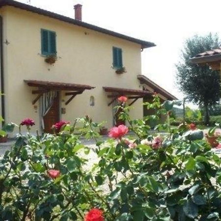 Charmantes Ferienhaus In Piani Della Rugginosa Mit Grossem Garten เรกเจลโล ภายนอก รูปภาพ
