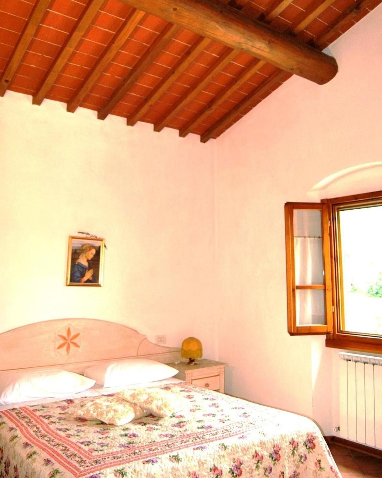 Charmantes Ferienhaus In Piani Della Rugginosa Mit Grossem Garten เรกเจลโล ภายนอก รูปภาพ
