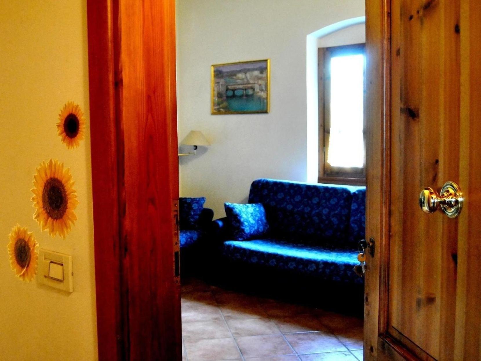 Charmantes Ferienhaus In Piani Della Rugginosa Mit Grossem Garten เรกเจลโล ภายนอก รูปภาพ