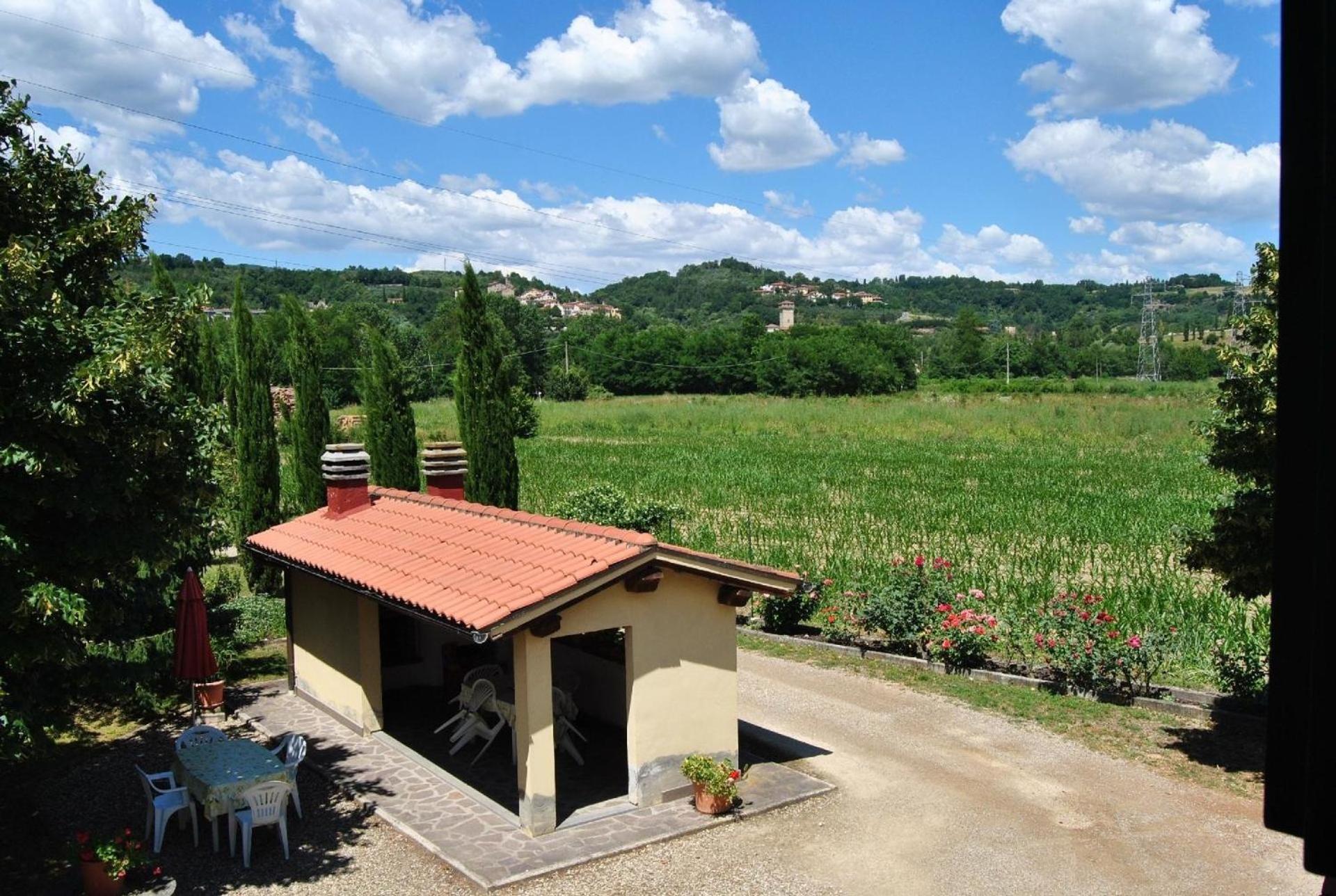 Charmantes Ferienhaus In Piani Della Rugginosa Mit Grossem Garten เรกเจลโล ภายนอก รูปภาพ